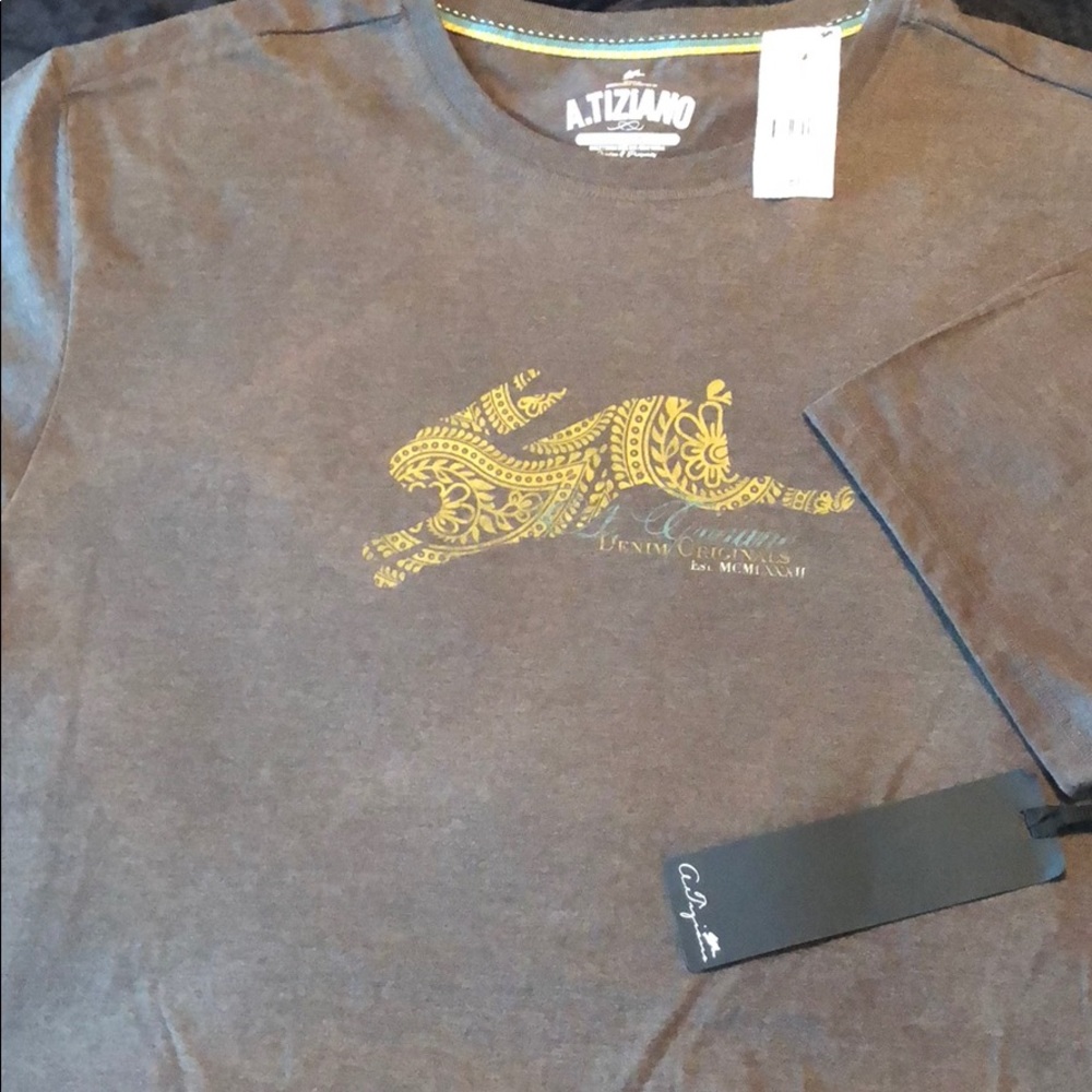 T-shirt